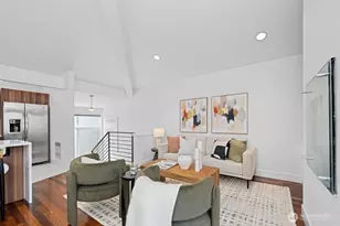 3026 SW Avalon Way, Seattle, WA 98126 - Photo 9