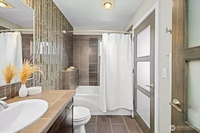 3026 SW Avalon Way #A, Seattle, WA 98126 - Photo 25
