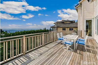 15317 SE 58th Street, Bellevue, WA 98006 - Photo 31