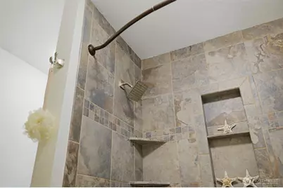 5204 65th Avenue W, University Place, WA 98467 - Photo 23
