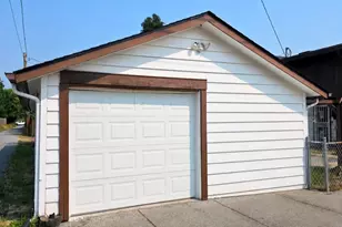 723 5th Ave NW, Puyallup, WA 98371 - Photo 17