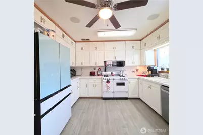 723 5th Avenue NW, Puyallup, WA 98371 - Photo 5