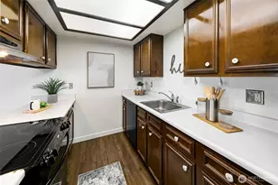 2221 Gilman Dr W, Seattle, WA 98119 - Photo 5