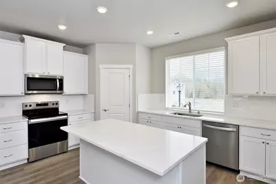 15124 87th Place E, Puyallup, WA 98375 - Photo 9