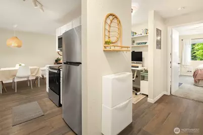 750 N 143rd Street #208, Seattle, WA 98133 - Photo 13