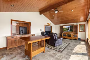 30601 SE Lake Retreat N Dr, Ravensdale, WA 98051 - Photo 9