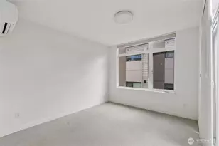 6311 9th Street NE, Seattle, WA 98115 - Photo 7