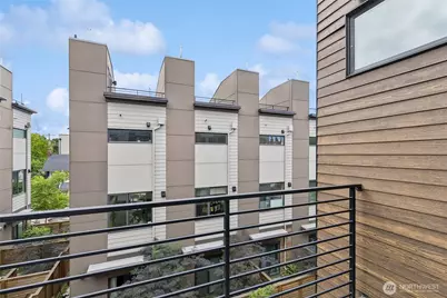 6311 9th Street NE #A, Seattle, WA 98115 - Photo 11