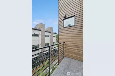 6311 9th Street NE #A, Seattle, WA 98115 - Photo 9