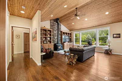 7630 Bear Ridge Way, Maple Falls, WA 98266 - Photo 5
