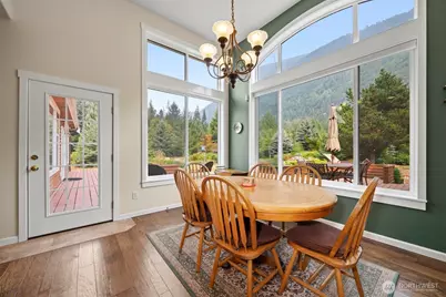 7630 Bear Ridge Way, Maple Falls, WA 98266 - Photo 9