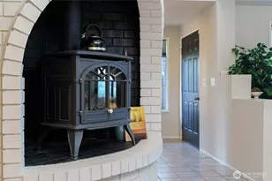 627 N Waugh Rd, Mount Vernon, WA 98273 - Photo 21