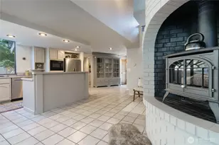 627 N Waugh Rd, Mount Vernon, WA 98273 - Photo 11