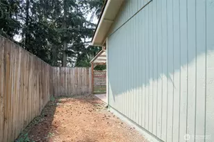 8901 Quinault Loop NE, Olympia, WA 98516 - Photo 39