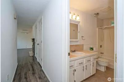 8901 Quinault Loop NE, Olympia, WA 98516 - Photo 17
