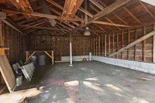 10322 Ashworth Ave N, Seattle, WA 98133 - Photo 27