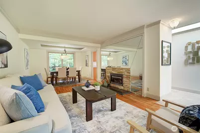 12909 NE 28th Street, Bellevue, WA 98005 - Photo 5