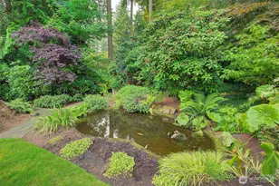 12909 NE 28th St, Bellevue, WA 98005 - Photo 29