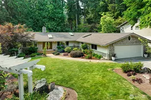 12909 NE 28th St, Bellevue, WA 98005 - Photo 1