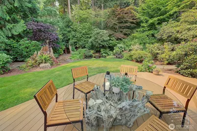12909 NE 28th Street, Bellevue, WA 98005 - Photo 15