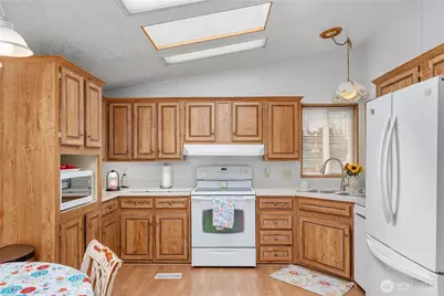 3611 I Street NE #238, Auburn, WA 98002 - Photo 11