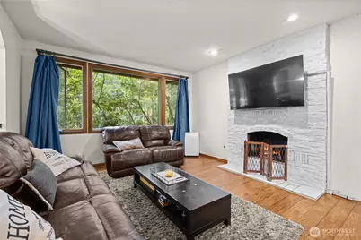 17909 230th Avenue NE, Woodinville, WA 98077 - Photo 3