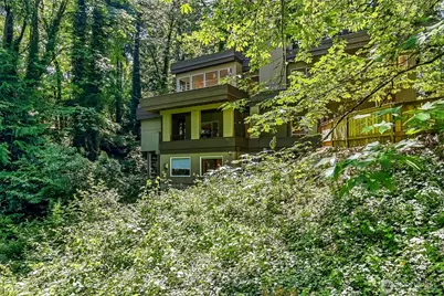 4200 W Lake Sammamish Parkway SE, Bellevue, WA 98008 - Photo 35