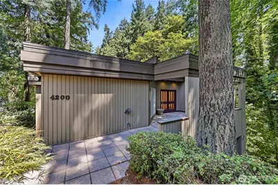 4200 W Lake Sammamish Parkway SE, Bellevue, WA 98008 - Photo 3
