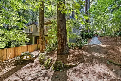 4200 W Lake Sammamish Parkway SE, Bellevue, WA 98008 - Photo 33
