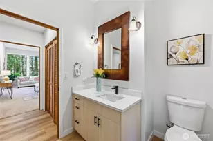 4200 W Lake Sammamish Pkwy SE, Bellevue, WA 98008 - Photo 17