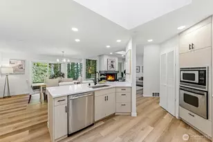 4200 W Lake Sammamish Pkwy SE, Bellevue, WA 98008 - Photo 9