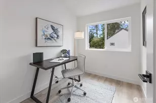 10326 B Ashworth Ave N, Seattle, WA 98133 - Photo 17