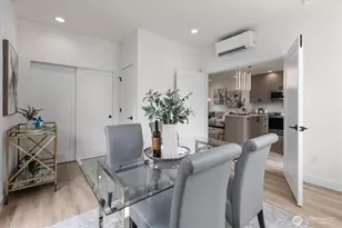 10326 B Ashworth Ave N, Seattle, WA 98133 - Photo 5