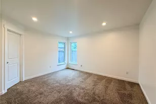 1034 S 74th St, Tacoma, WA 98408 - Photo 13