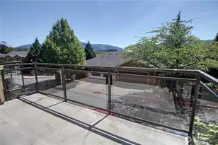 23300 SE Black Nugget Rd, Issaquah, WA 98029 - Photo 15