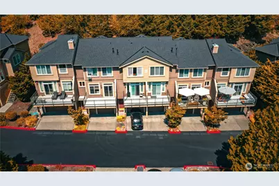 23300 SE Black Nugget Road #H2, Issaquah, WA 98029 - Photo 1