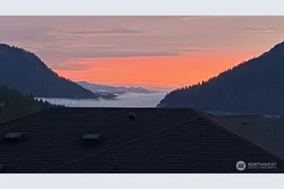 23300 SE Black Nugget Road #H2, Issaquah, WA 98029 - Photo 35