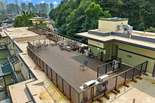 655 Crockett St, Seattle, WA 98109 - Photo 25