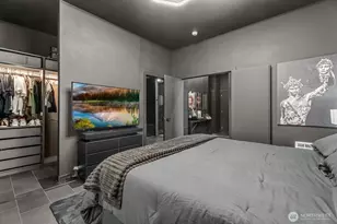 655 Crockett St, Seattle, WA 98109 - Photo 11