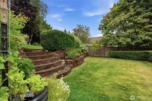 2297 NE Thistle Ct, Poulsbo, WA 98370 - Photo 37