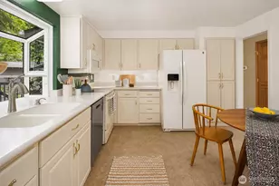 12016 106th Ave NE, Kirkland, WA 98034 - Photo 13