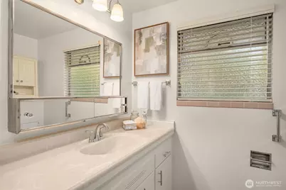 17800 3rd Avenue NW, Shoreline, WA 98177 - Photo 17