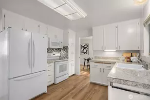 17800 3rd Ave NW, Shoreline, WA 98177 - Photo 9