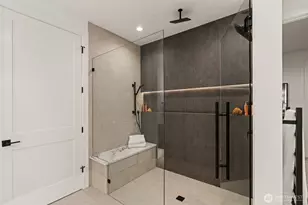 15019 SE 16th St, Bellevue, WA 98007 - Photo 27