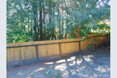 12117 W 15th Avenue, Everett, WA 98204 - Photo 9