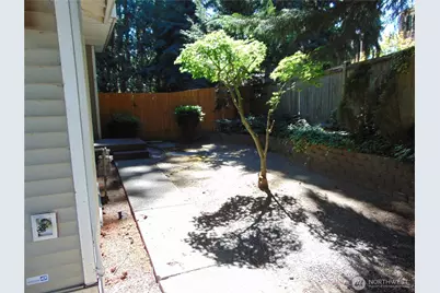 12117 W 15th Avenue, Everett, WA 98204 - Photo 5