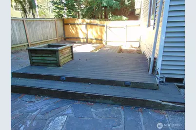 12117 W 15th Avenue, Everett, WA 98204 - Photo 11