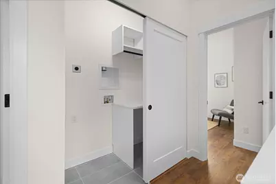 10326 Ashworth Avenue N, Seattle, WA 98133 - Photo 19