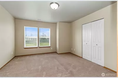 2905 11th Street #B, Everett, WA 98201 - Photo 3
