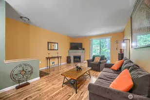 701 Harrington Pl SE, Renton, WA 98058 - Photo 5